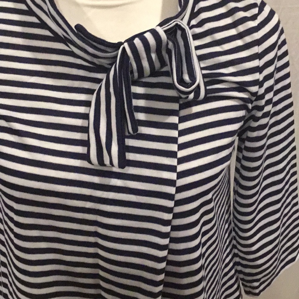 B2) New never been worn vineyard vines dress - Picture 4 of 8